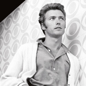 schwarz-weißes Porträt von jungem Clint Eastwood